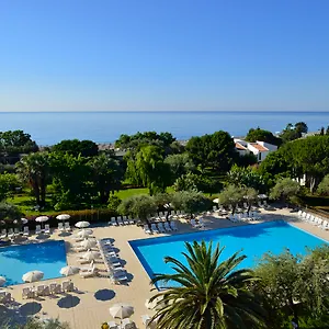 https://atahotel-naxos-beach.sicilyhotelsitaly.net