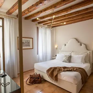 antica-casa-coppo.hotelslidodijesolo.com/