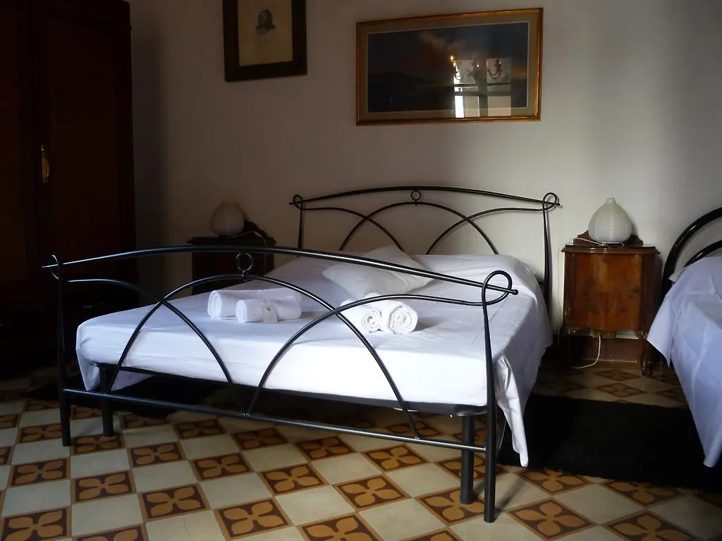 Time Out Hotell Pisa Pensionat