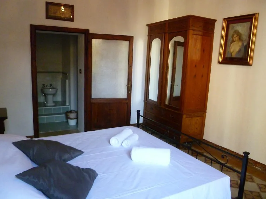 Time Out Hotell Pisa