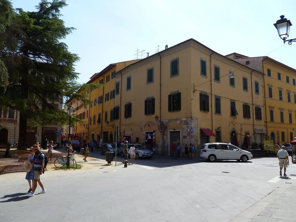 Time Out Hotell Pisa Pensionat