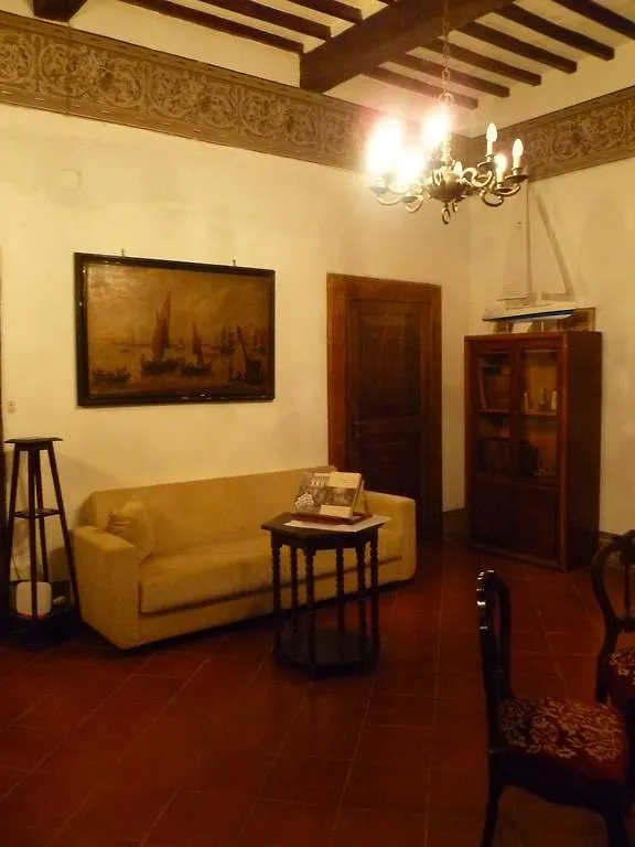 Time Out Hotell Pisa